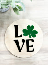 Load image into Gallery viewer, Retro 3D Happy Face Decor - St. Patrick&#39;s Smiley Sign